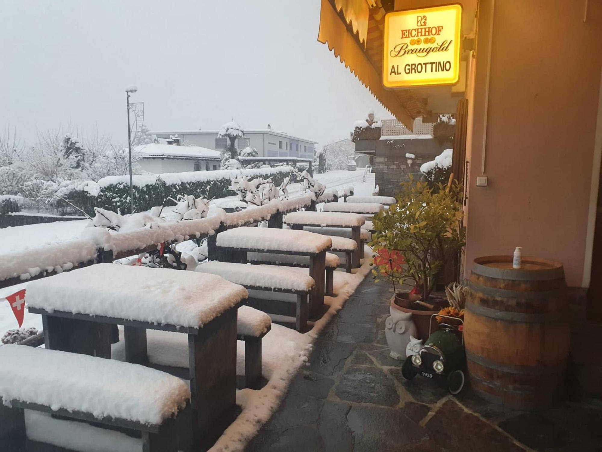 Gambarogno Al Grottino Bed & Breakfast エクステリア 写真